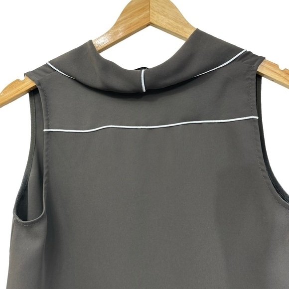 Aritzia Babaton Khaki Olive Green Sleeveless Blouse, Small - Picture 4 of 9